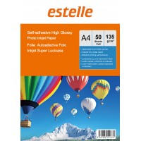 Hartie lucioasa A4 autocolanta 135g/mp- etichete autoadezive - pachet 50 coli