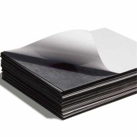 Folie magnetica format 10x15 cu o fata autoadeziva grosime 0.5 mm - promo minim 1000 coli